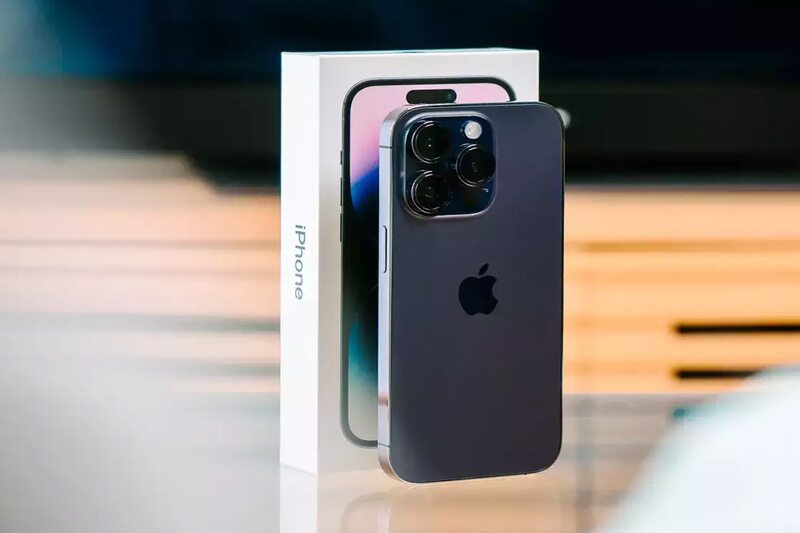 apple-iphone-16-2