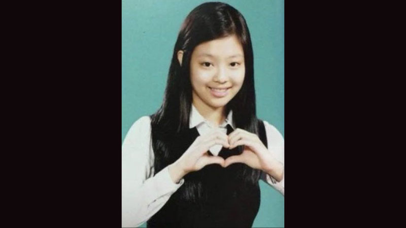 Bức ảnh thời kỳ chưa ra mắt của Jennie gây sốt