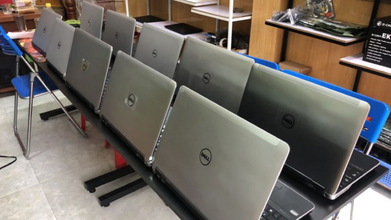 laptop cũ 1