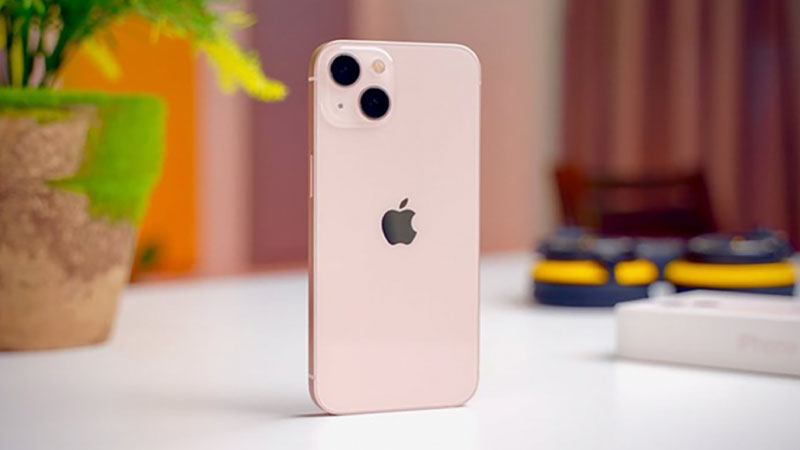 iphone 13 thường