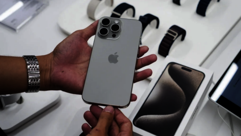 dung lượng pin iphone 15 pro max